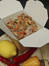 Panda box - wieprzowina z warzywami i ryżem, ostry 400g