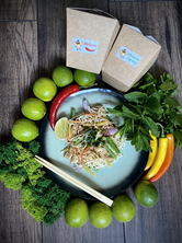 Panda box - kurczak z warzywami i makaronem, ostry 400g