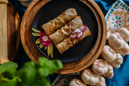 Sajgonki z sosem orientalnym 3szt.